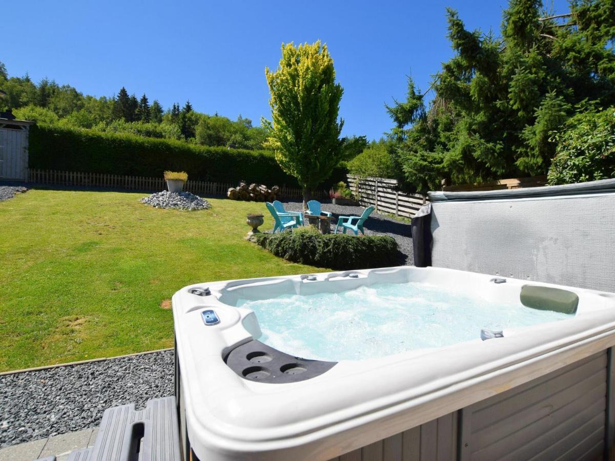 Luxurious Holiday Home With Jacuzzi Filly Luaran gambar