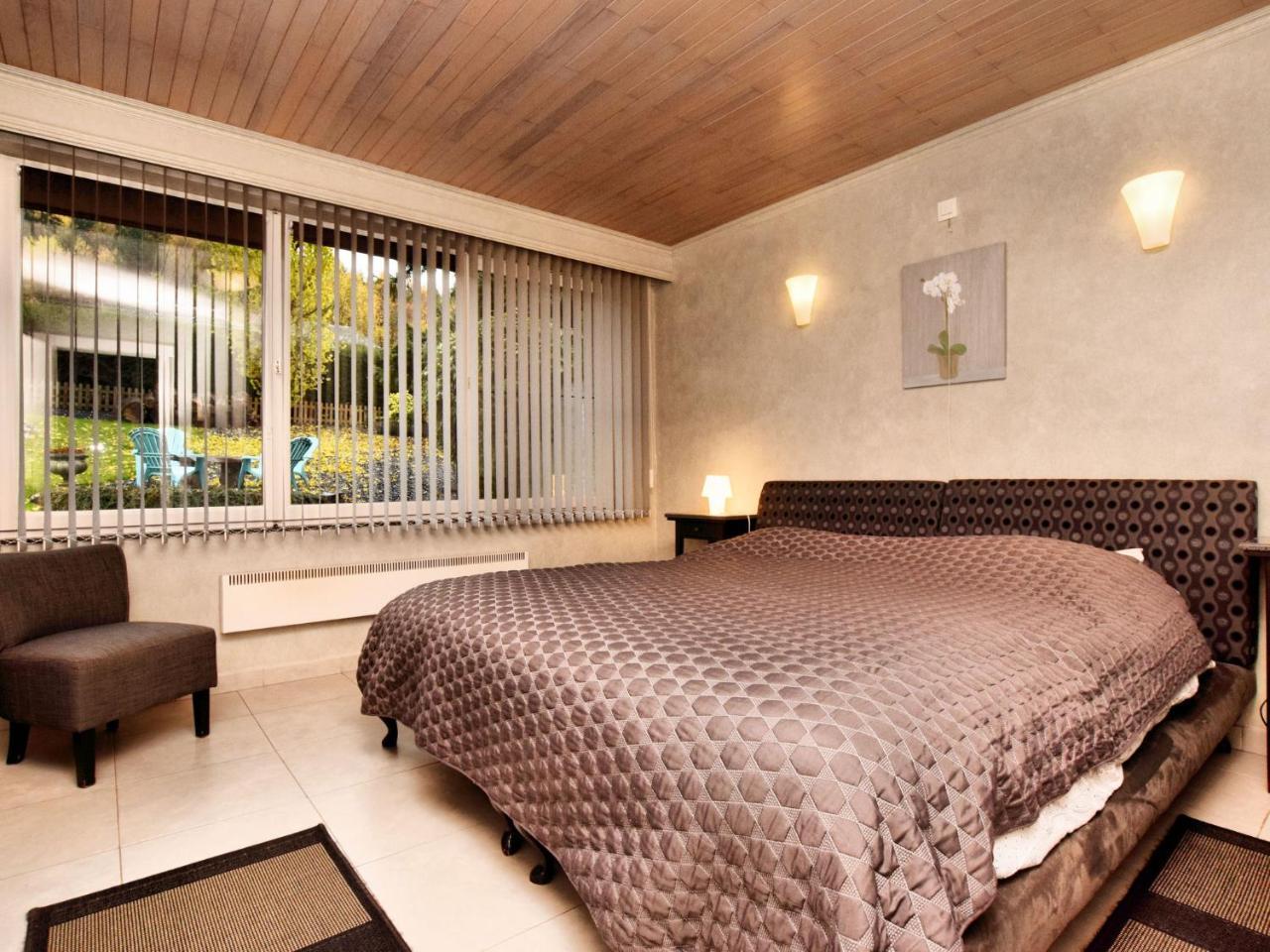 Luxurious Holiday Home With Jacuzzi Filly Luaran gambar